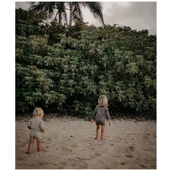 The Simple Folk | The SPF 50+ Swim Top Dune | 6/9 M - Picture 8 of 16